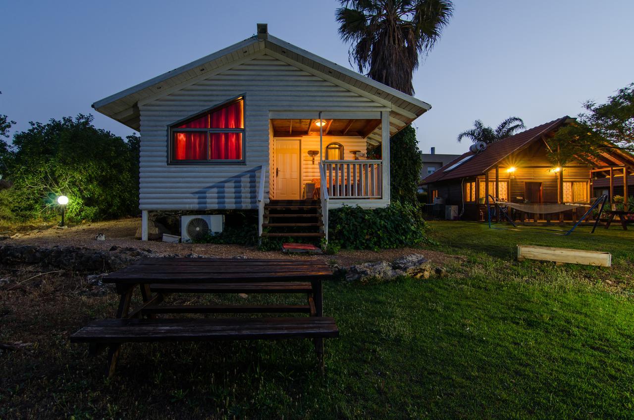 Tal Nof Cabins Villa Manot Ngoại thất bức ảnh